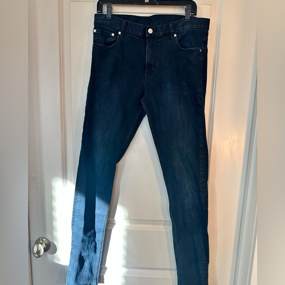 MTWTFSS Weekday Friday Blue/ Black Jeans, Size 31W/34L - Picture 8 of 10